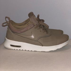 nike thea desert camo
